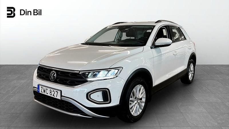 Vit Begagnad 2022 VW T-Roc Life SUV | 209 900 kr - Bild 1/4