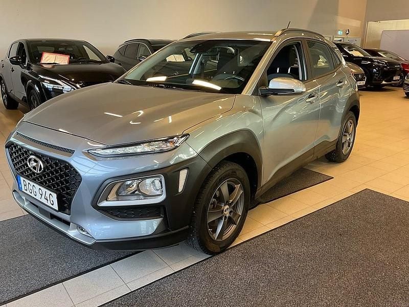 Lake silver Begagnad 2019 Hyundai Kona Trend SUV | 159 000 kr (Marknadspris) - Bild 1/4