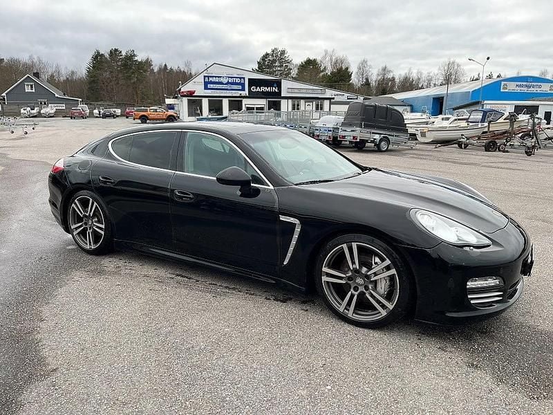 Begagnad Porsche Panamera 2012 Halvkombi