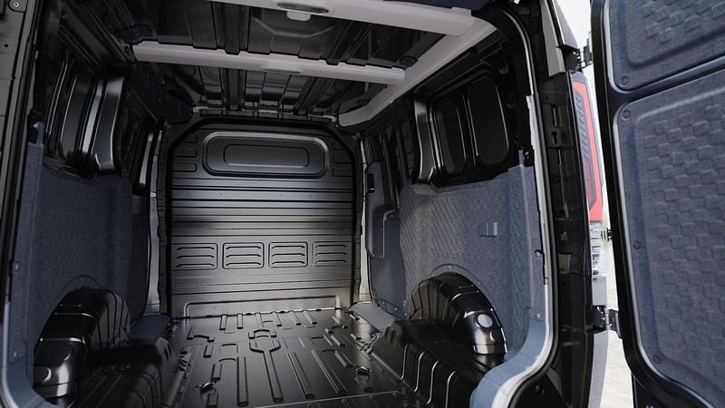 Ny Kia PV5 120 kW (164 HK) 2025 Minibuss