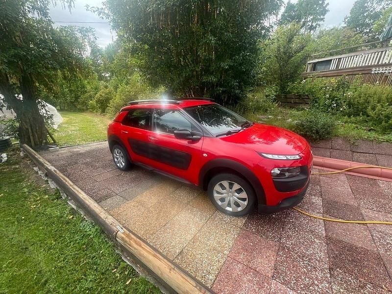 Begagnad Citroën C4 Cactus 82 HK (60 kW) 2014 Halvkombi