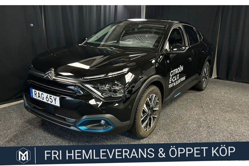 Svart Begagnad 2022 Citroën e-C4 Shine Sedan | 299 900 kr (Marknadspris) - Bild 1/3