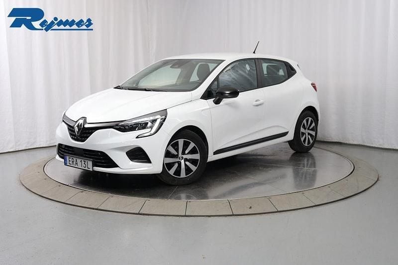 Vit Begagnad 2022 Renault Clio V Equilibre Halvkombi | 159 800 kr (Marknadspris) - Bild 1/4