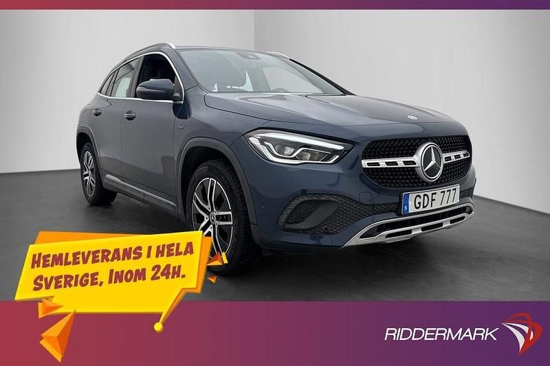 Blå Begagnad 2021 Mercedes GLA250 SUV | 329 900 kr (Marknadspris) - Bild 1/3