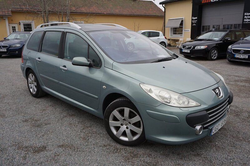 Grå Begagnad 2006 Peugeot 307 Kombi | 42 900 kr (Dyr) - Bild 1/4