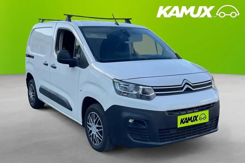 Vit Begagnad 2020 Citroën Berlingo Minibuss | 134 800 kr (Superpris) - Bild 1/4