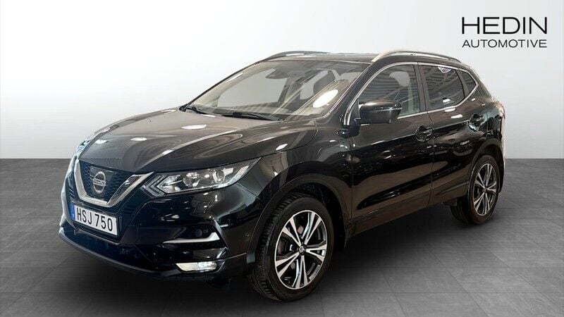 Svart (black) Begagnad 2018 Nissan Qashqai N-Connecta SUV | 159 900 kr (Marknadspris) - Bild 1/4