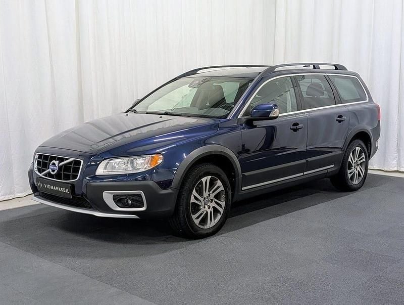 Blå Begagnad 2012 Volvo XC70 Kombi | 139 900 kr (Marknadspris) - Bild 1/4