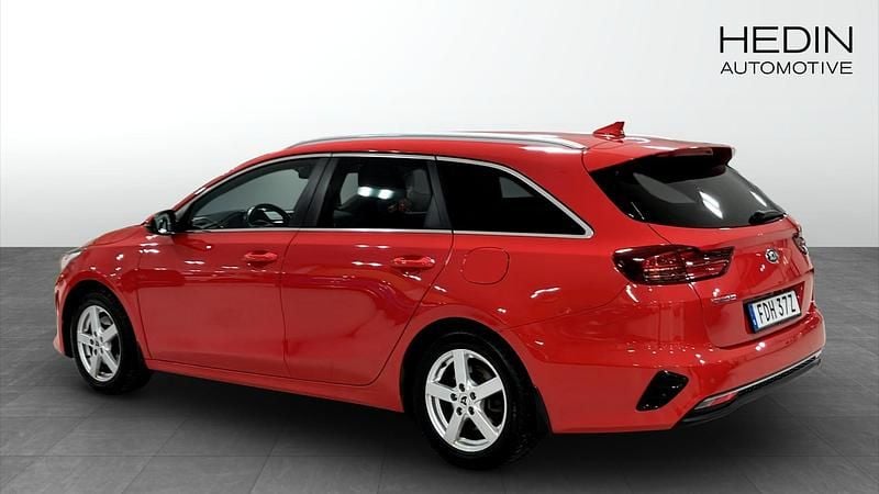 Begagnad Kia Ceed Sportswagon Advance 140 HK (102 kW) 2020 Svart Kombi