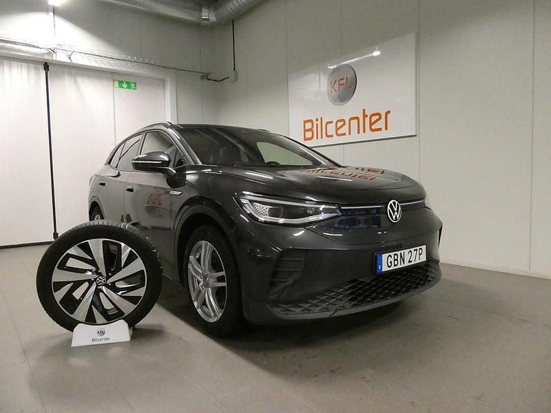 Grå Begagnad 2021 VW ID.4 Pro Performance SUV | 318 900 kr (Lite dyr) - Bild 1/3