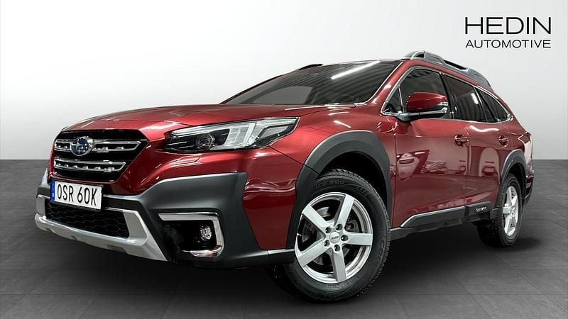 Röd Begagnad 2022 Subaru Outback Kombi | 359 900 kr (Marknadspris) - Bild 1/4