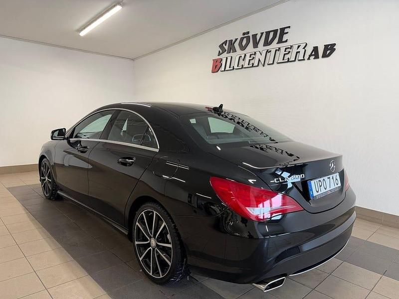 Begagnad Mercedes CLA200 Urban 156 HK (114 kW) 2015 Svart