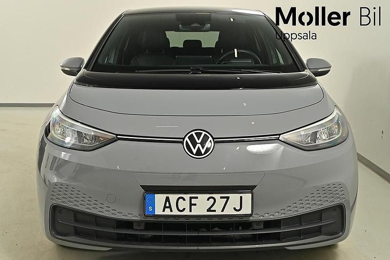 Begagnad VW ID.3 Pro Performance 150 kW (204 HK) 2023 Moonstone grey black Halvkombi