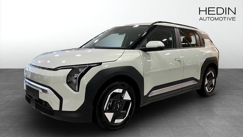 Grön (green) Ny 2025 Kia EV3 SUV | 507 300 kr (Lite dyr) - Bild 1/4