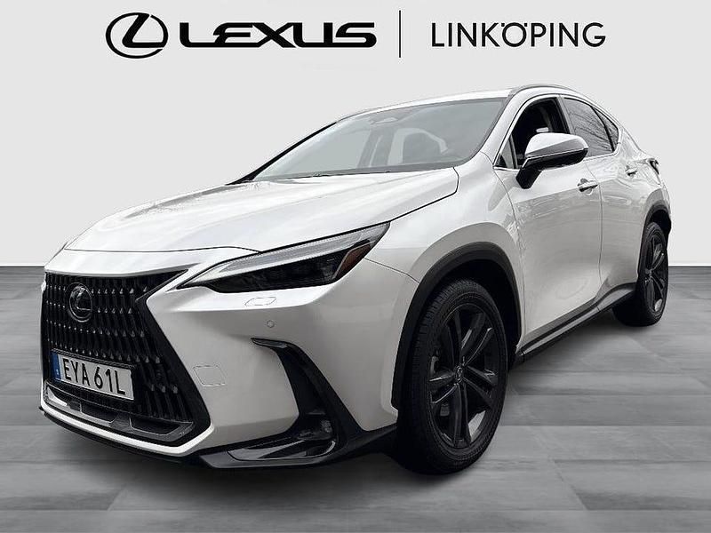 Vit Begagnad 2024 Lexus NX450h+ Executive Line SUV | 599 000 kr (Bra pris) - Bild 1/4