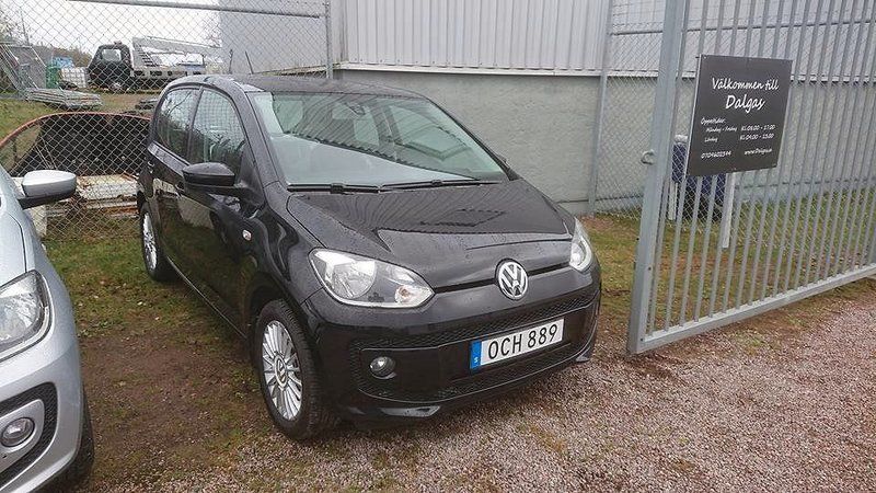 Begagnad VW up! high up! 75 HK (55 kW) 2016 Svart Halvkombi