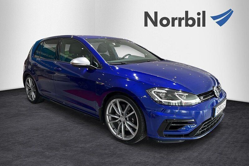 Blå Begagnad 2019 VW Golf VIII R Kombi | 339 000 kr (Marknadspris) - Bild 1/4