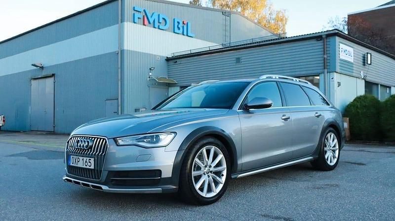 Grå Begagnad 2016 Audi A6 Allroad Sport Kombi | 184 700 kr (Bra pris) - Bild 1/4