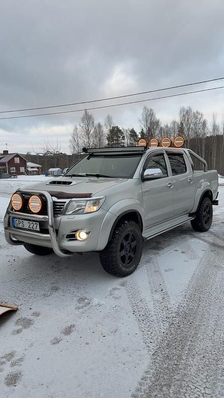 Begagnad Toyota HiLux 171 HK (125 kW) 2012 Pickup
