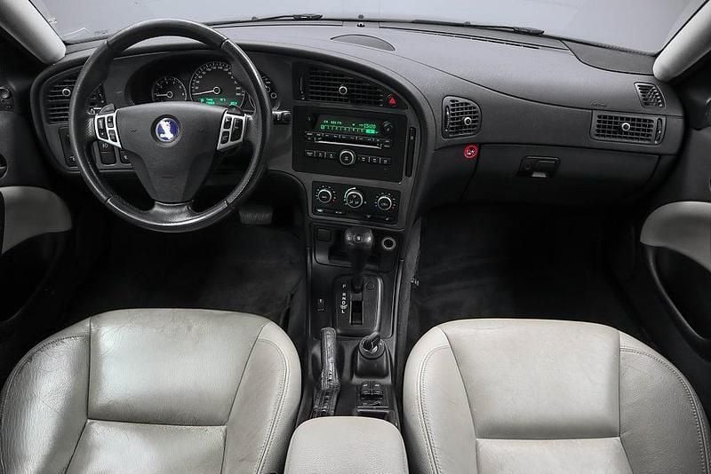 Begagnad Saab 9-5 Vector 185 HK (136 kW) 2008 Svart Kombi