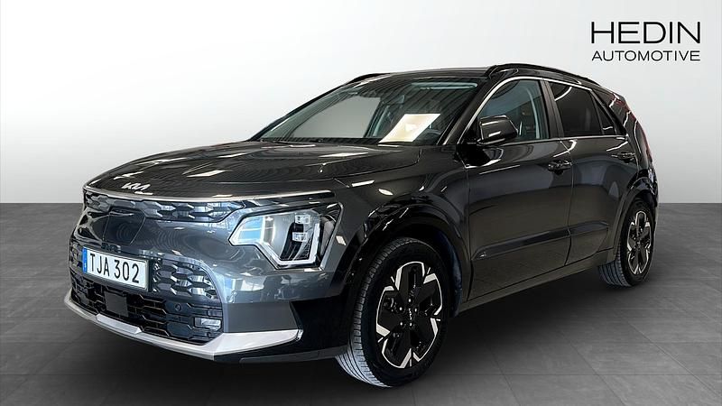 Grå Begagnad 2023 Kia e-Niro Advance SUV | 319 900 kr (Lite dyr) - Bild 1/4