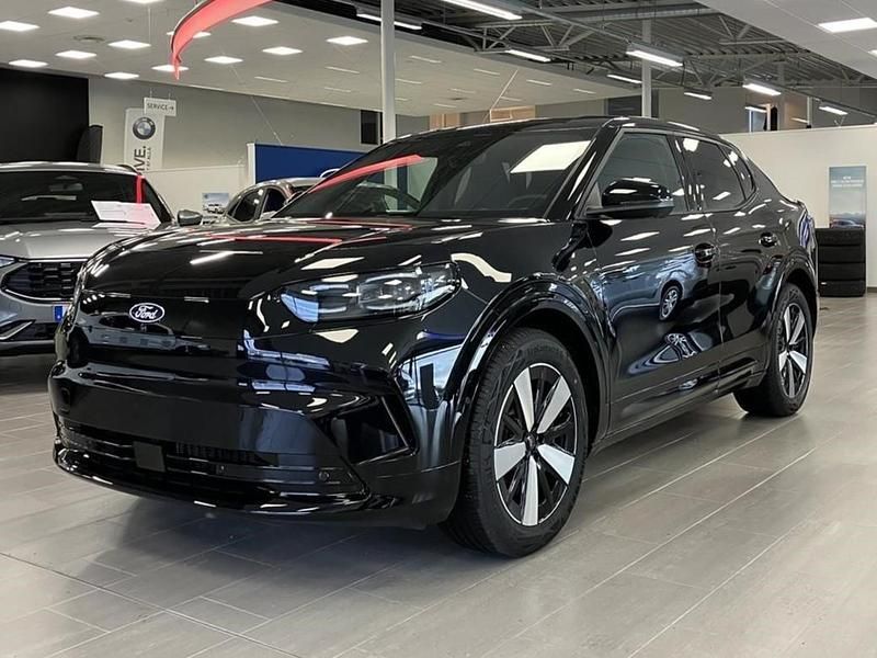 Begagnad Ford Capri 210 kW (286 HK) 2025 Svart Halvkombi