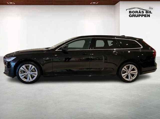 Begagnad Volvo V90 197 HK (144 kW) 2023 Kombi