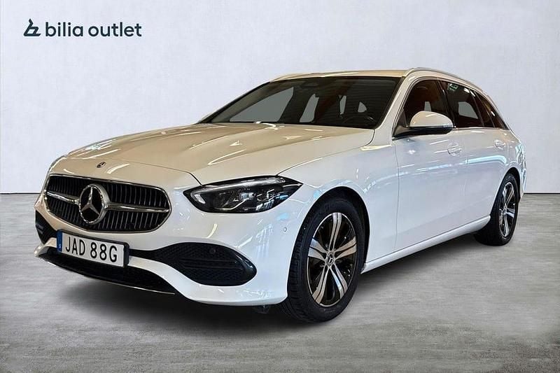 Vit Begagnad 2022 Mercedes C220 Avantgarde Kombi | 299 900 kr (Superpris) - Bild 1/4