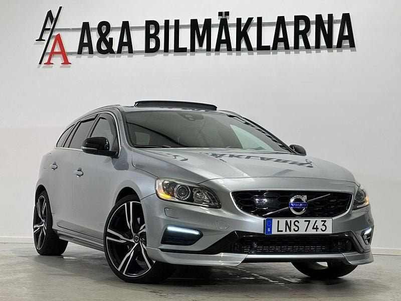 Silver Begagnad 2014 Volvo V60 Summum Kombi | 184 900 kr (Dyr) - Bild 1/4