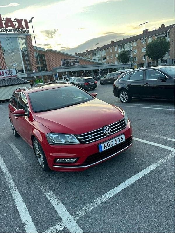 Röd Begagnad 2013 VW Passat GT Kombi | 90 000 kr (Marknadspris) - Bild 1/4
