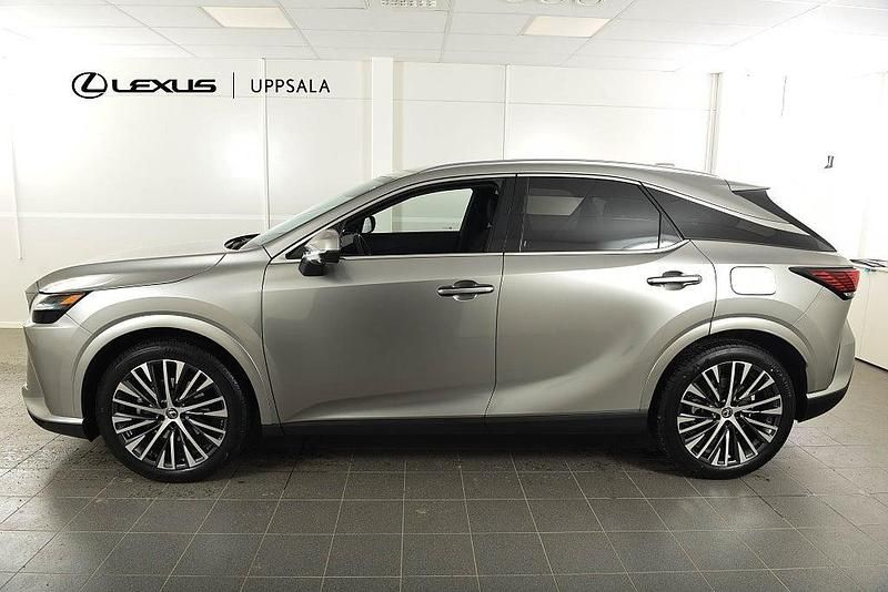 Begagnad Lexus RX350h 2023 Grå