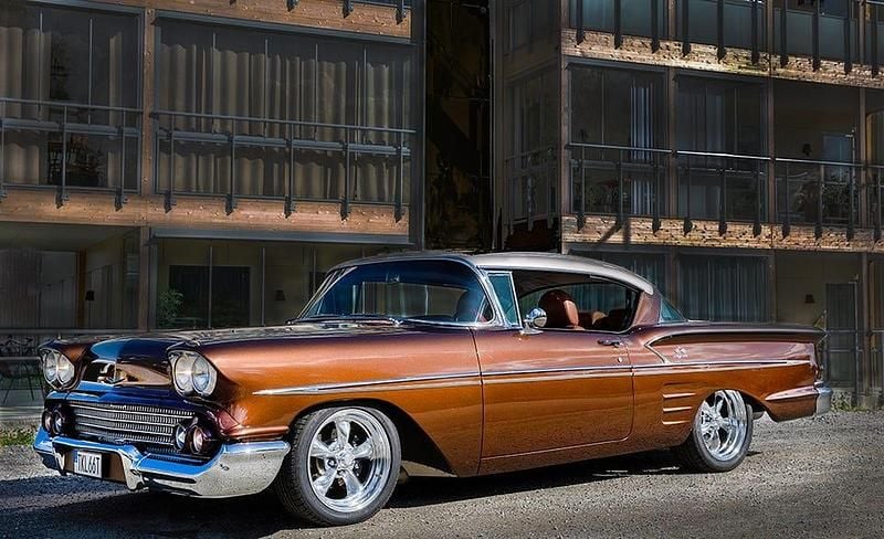 Begagnad Chevrolet Impala 430 HK (316 kW) 1958 Tvåfärgad; kopparbrun/ljus champagne