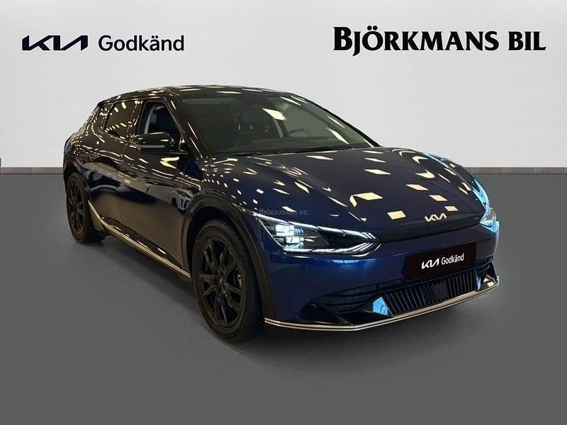 Begagnad Kia EV6 239 kW (325 HK) 2024 /du3/ yacht blue m SUV
