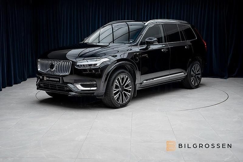 Svart Begagnad 2023 Volvo XC90 Ultimate SUV | 669 900 kr (Superpris) - Bild 1/4
