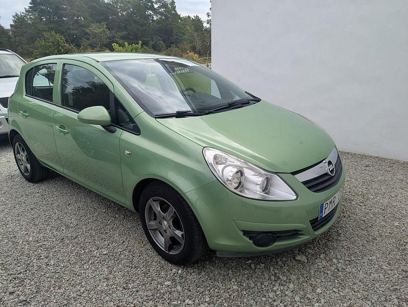 Grön Begagnad 2011 Opel Corsa Enjoy Halvkombi | 60 000 kr (Lite dyr) - Bild 1/4
