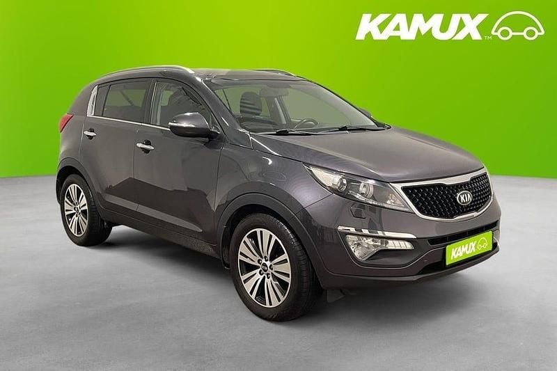 Silver/grå Begagnad 2014 Kia Sportage Comfort SUV | 104 900 kr (Marknadspris) - Bild 1/4