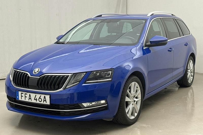 Blå Begagnad 2020 Skoda Octavia G-TEC Style Kombi | 154 700 kr (Bra pris) - Bild 1/4
