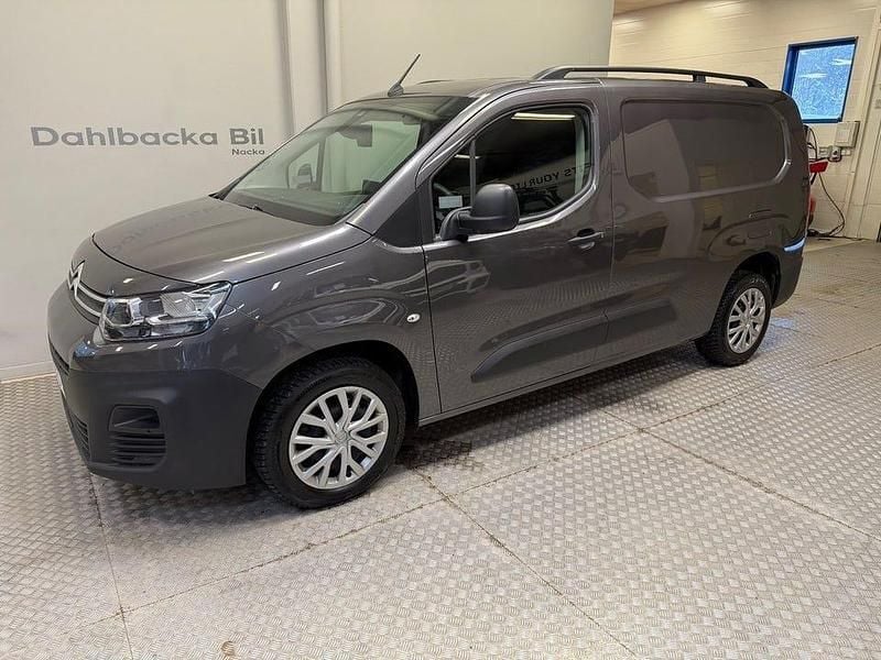 Begagnad Citroën Berlingo 131 HK (96 kW) 2020 Grå Minibuss