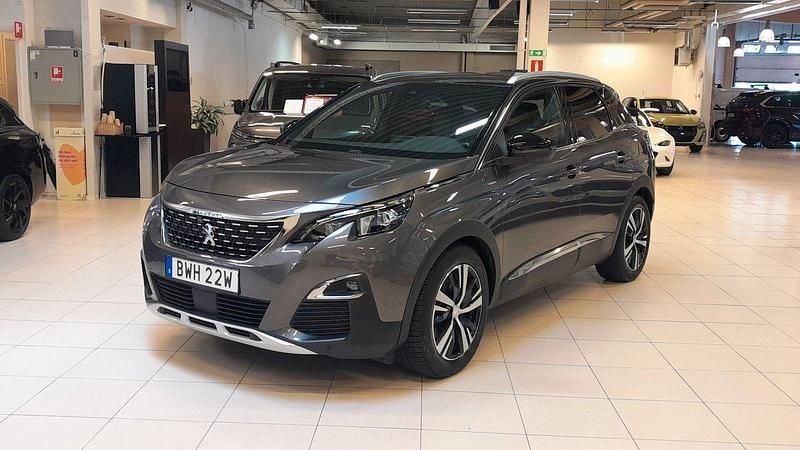 Grå Begagnad 2019 Peugeot 3008 GTi SUV | 249 900 kr (Marknadspris) - Bild 1/4