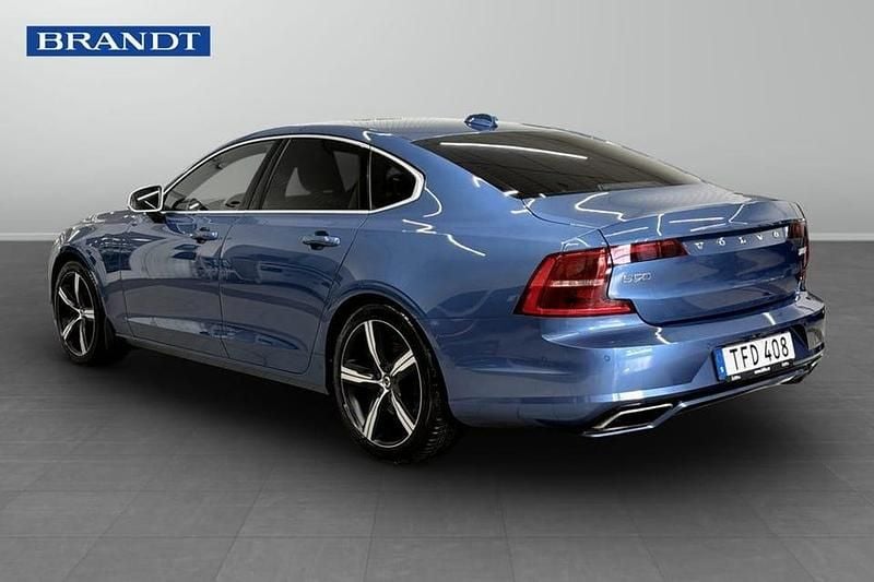 Begagnad Volvo S90 R-Design 412 HK (303 kW) 2018 Blå Sedan