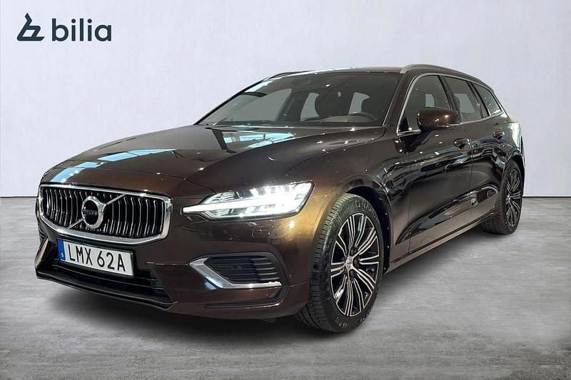 Brun Begagnad 2021 Volvo V60 Inscription Kombi | 229 000 kr (Superpris) - Bild 1/3