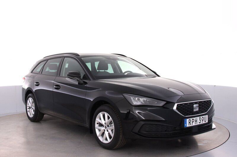 Svart Ny 2024 Seat Leon Style Kombi | 278 900 kr (Marknadspris) - Bild 1/4