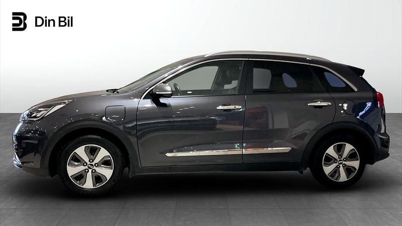 Begagnad Kia Niro 105 HK (77 kW) 2018 Grå SUV
