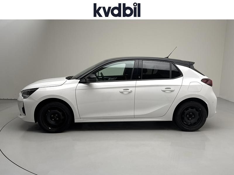 Begagnad Opel Corsa-e 100 kW (136 HK) 2022 Vit Halvkombi