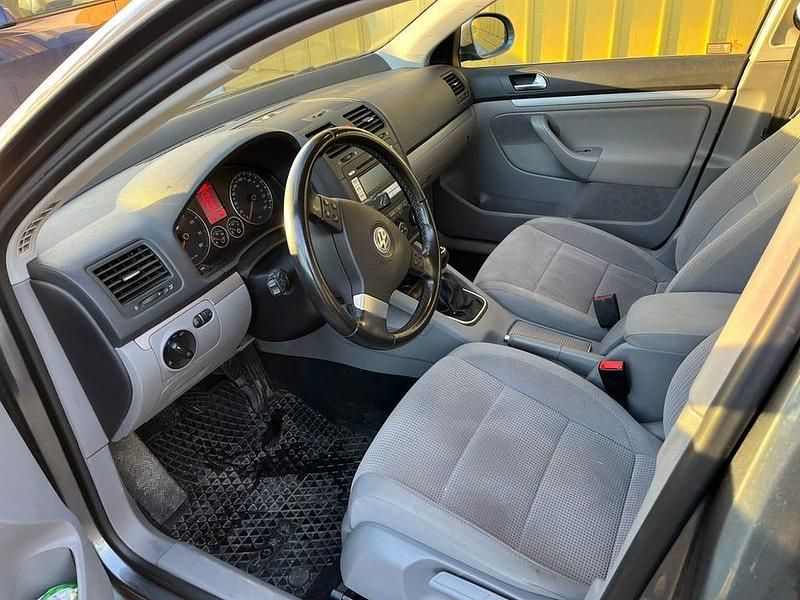 Begagnad 2008 VW Golf VI Halvkombi | 30 000 kr (Bra pris) - Bild 1/4