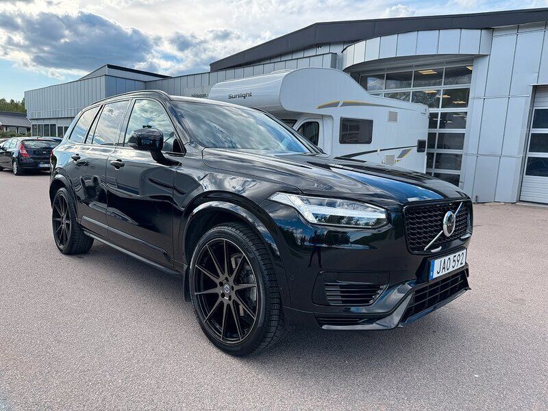 Svart Begagnad 2021 Volvo XC90 R-Design SUV | 587 000 kr (Superpris) - Bild 1/4
