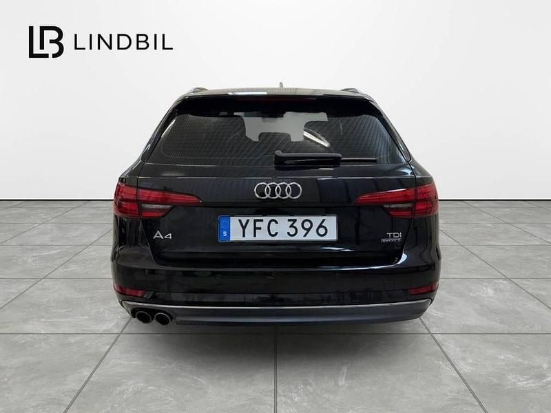 Begagnad Audi A4 Proline 190 HK (139 kW) 2017 Brilliantsvart Kombi