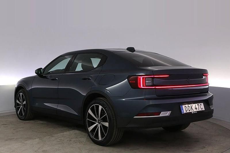 Begagnad Polestar 2 Pilot 200 kW (272 HK) 2021 Mörkblå Halvkombi