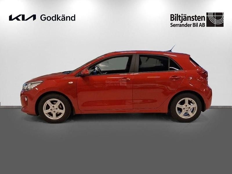 Begagnad Kia Rio 84 HK (61 kW) 2018 Röd Halvkombi