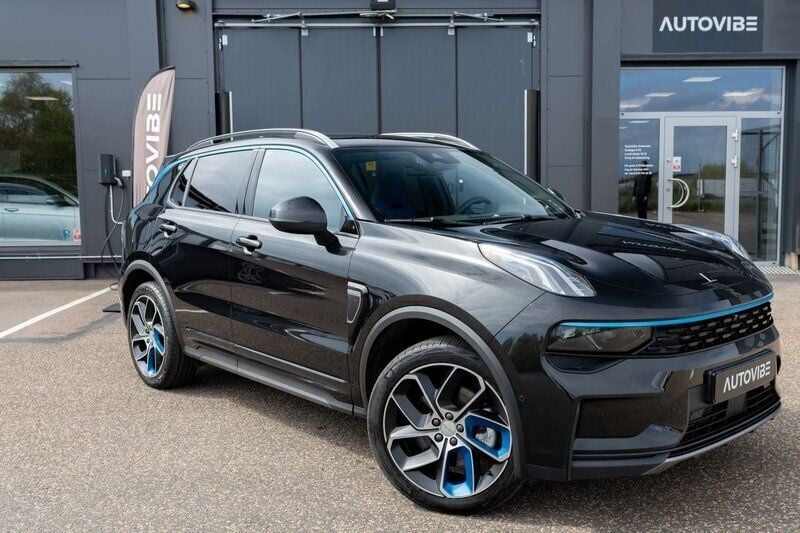Begagnad 2023 Lynk & Co 01 SUV | 321 500 kr (Marknadspris) - Bild 1/4